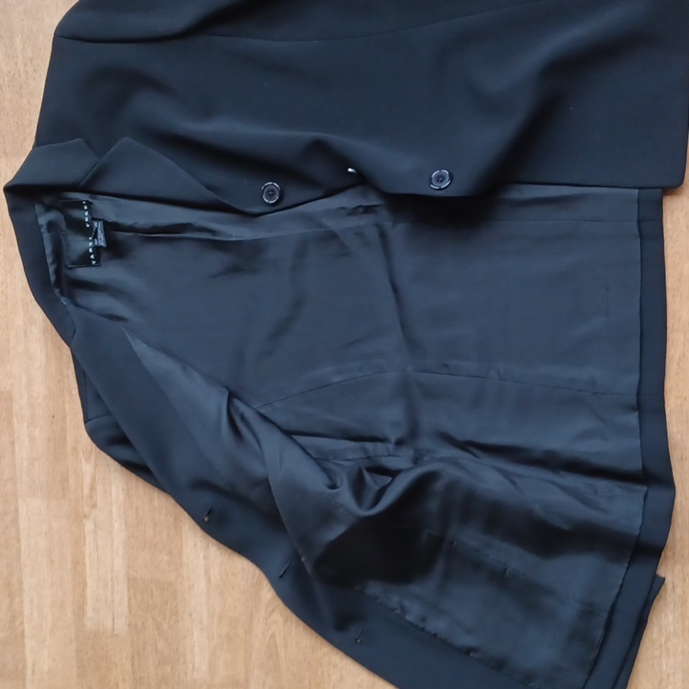 Black blazer, suit jacket women's size 6, Yansi Fugel - Picture 4 of 5